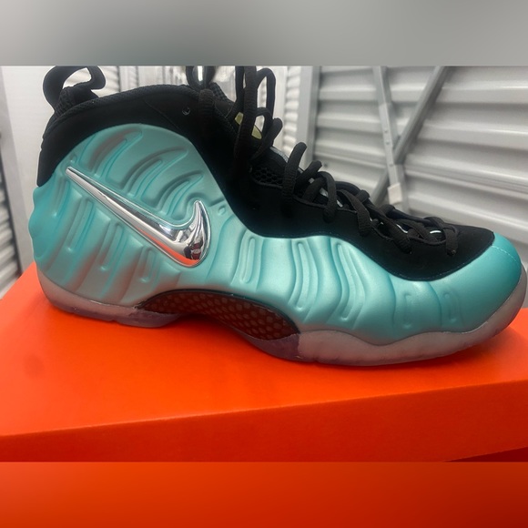 Nike Foamposites Size 15 - Picture 2 of 5